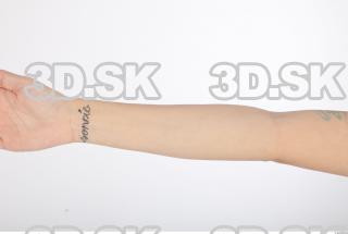 Forearm reference of Laricaa 0001